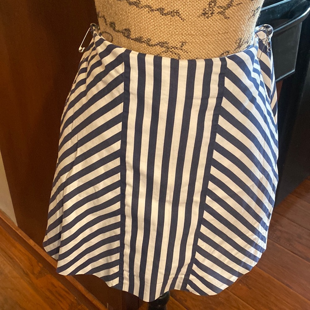Ralph Lauren golf size 12 navy and white golf skirt
